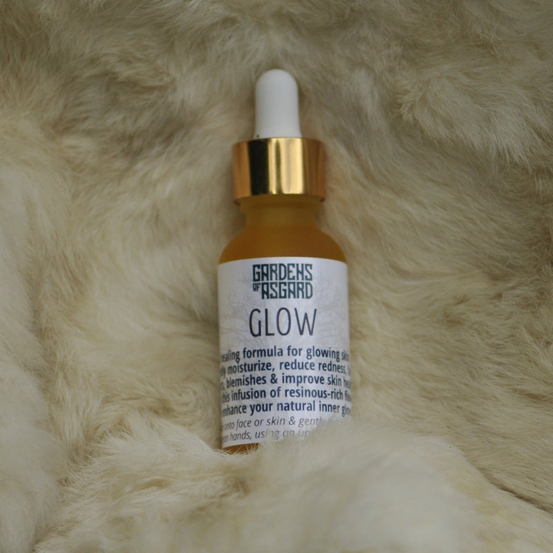 GLOW :: Skin Serum